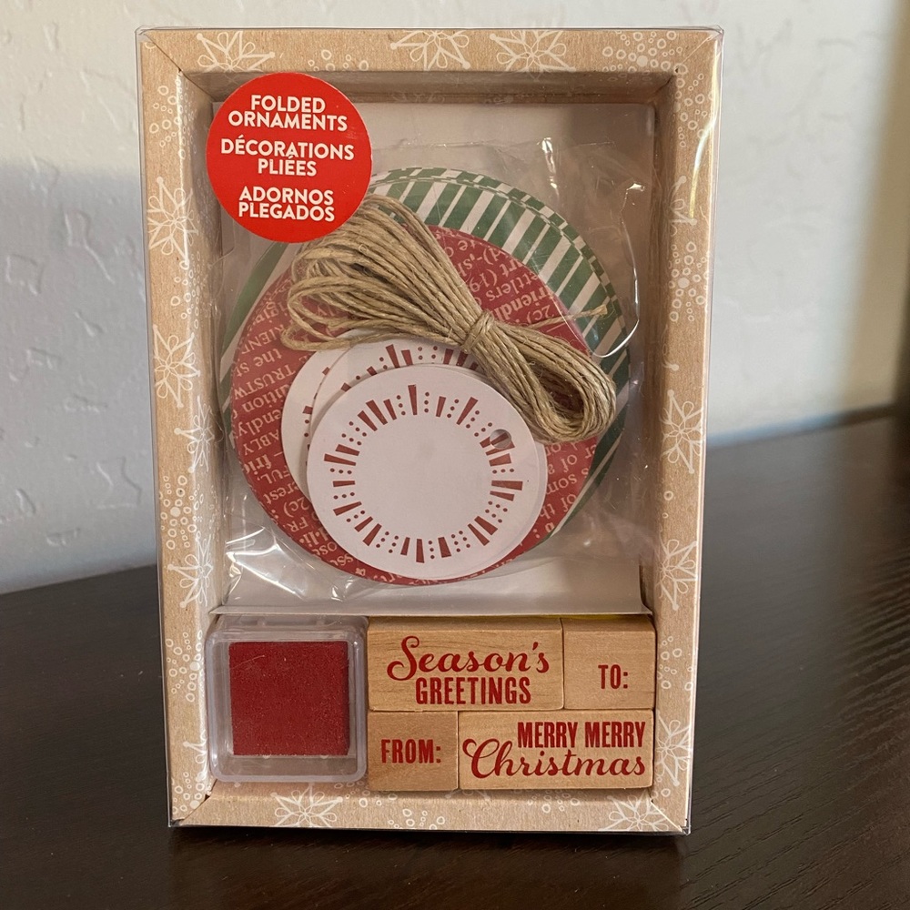Hero Arts Christmas Folded Ornament Kit